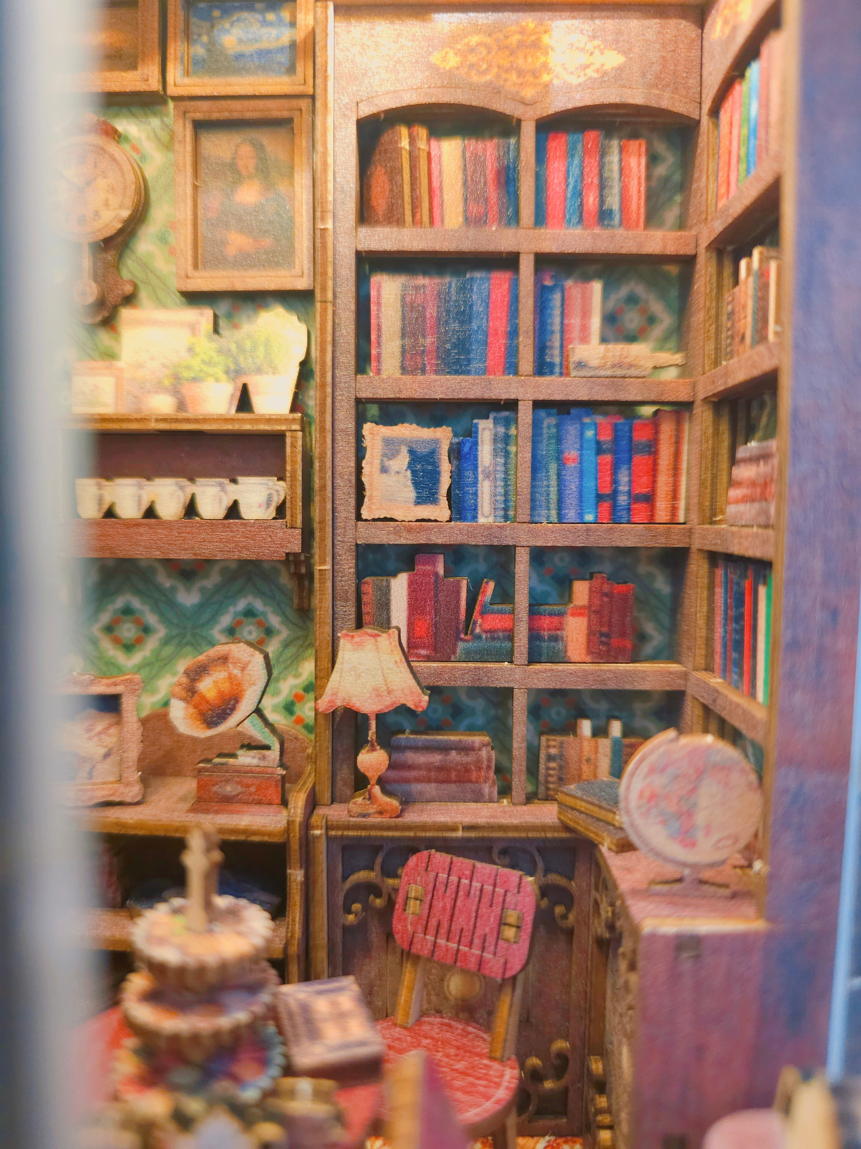 Halom Cozy Tea Library DIY Book Nook
