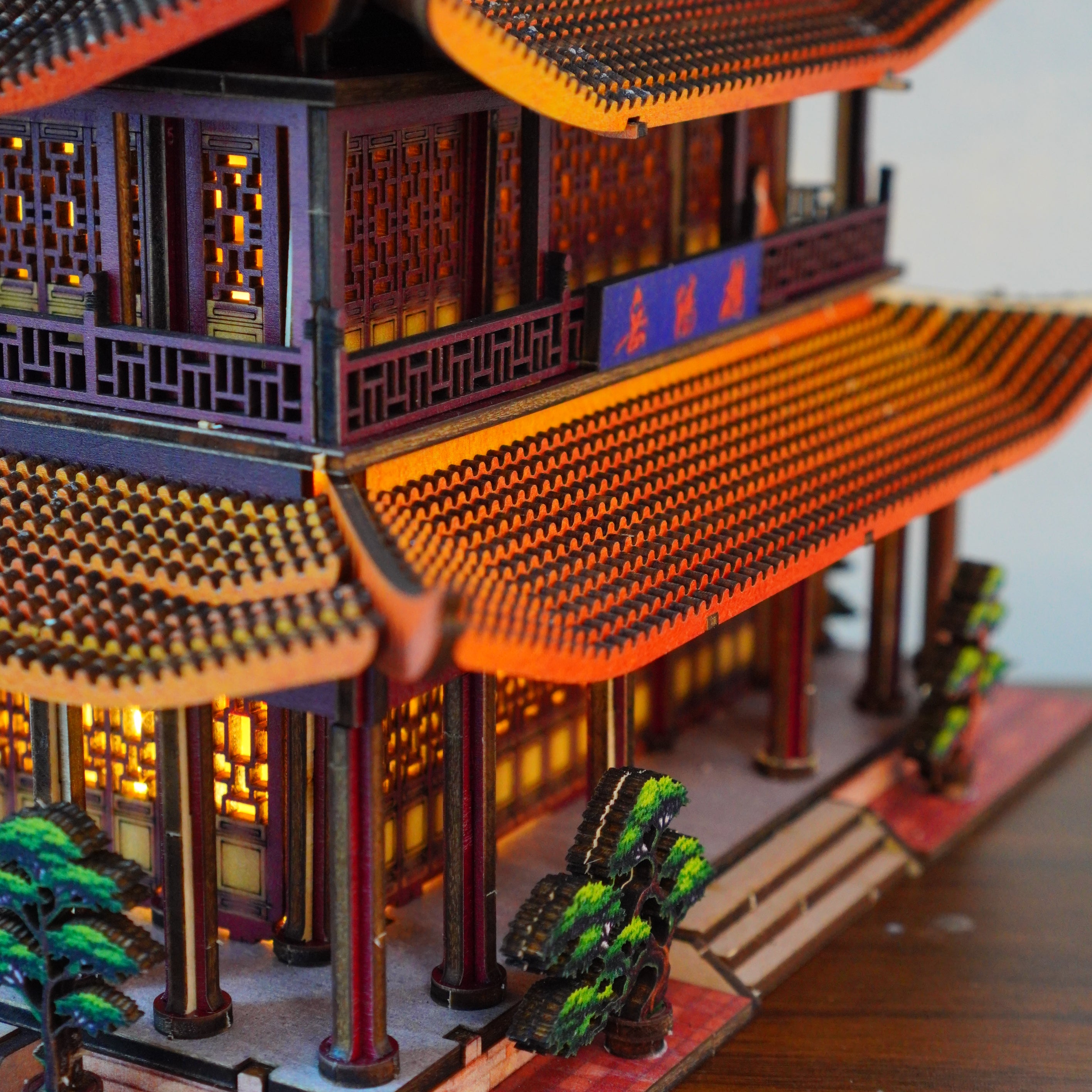 Halom Yueyang Tower DIY Book Nook Kit