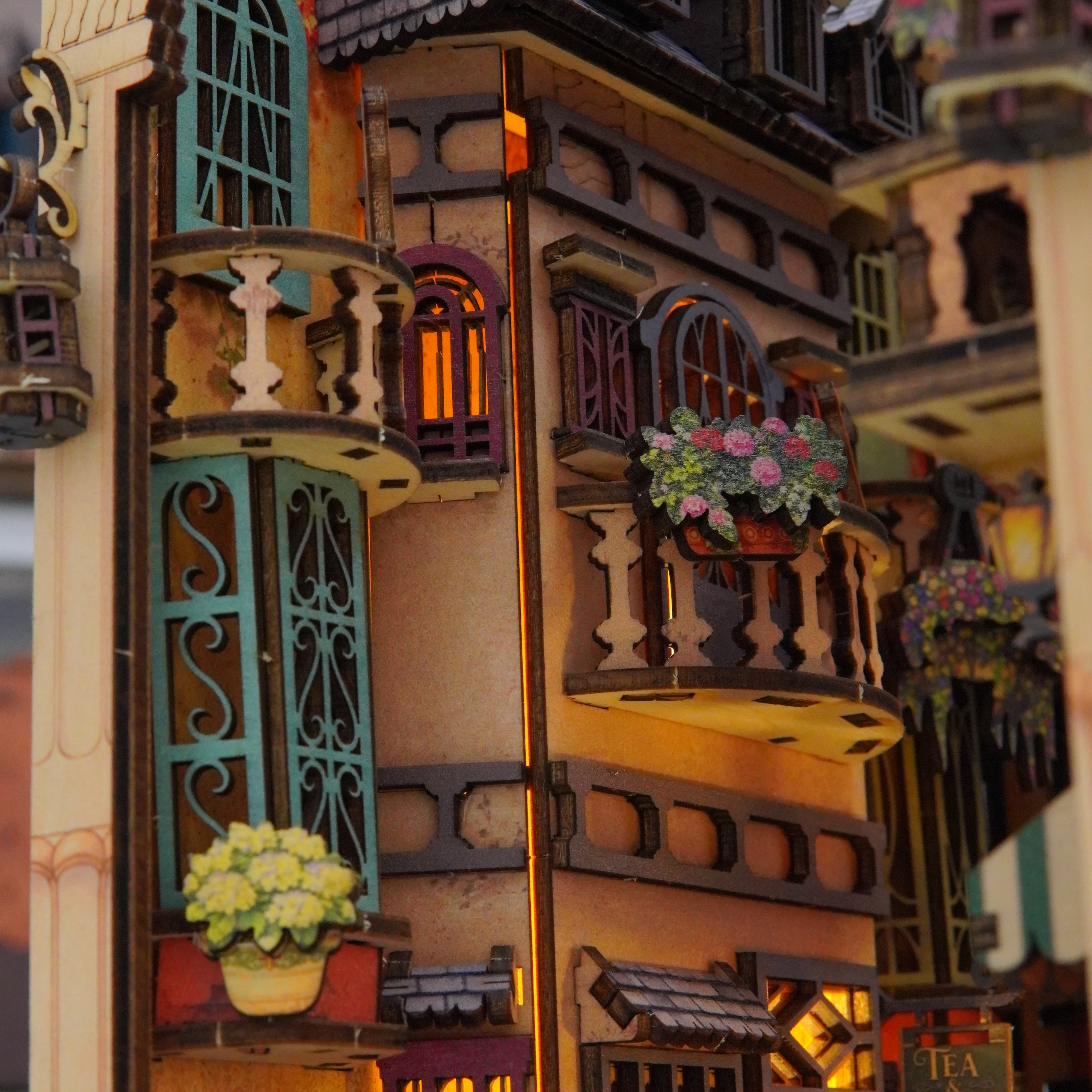 Halom Colmar Street DIY Book Nook Kit with LED – French Old Town Bookshelf Insert