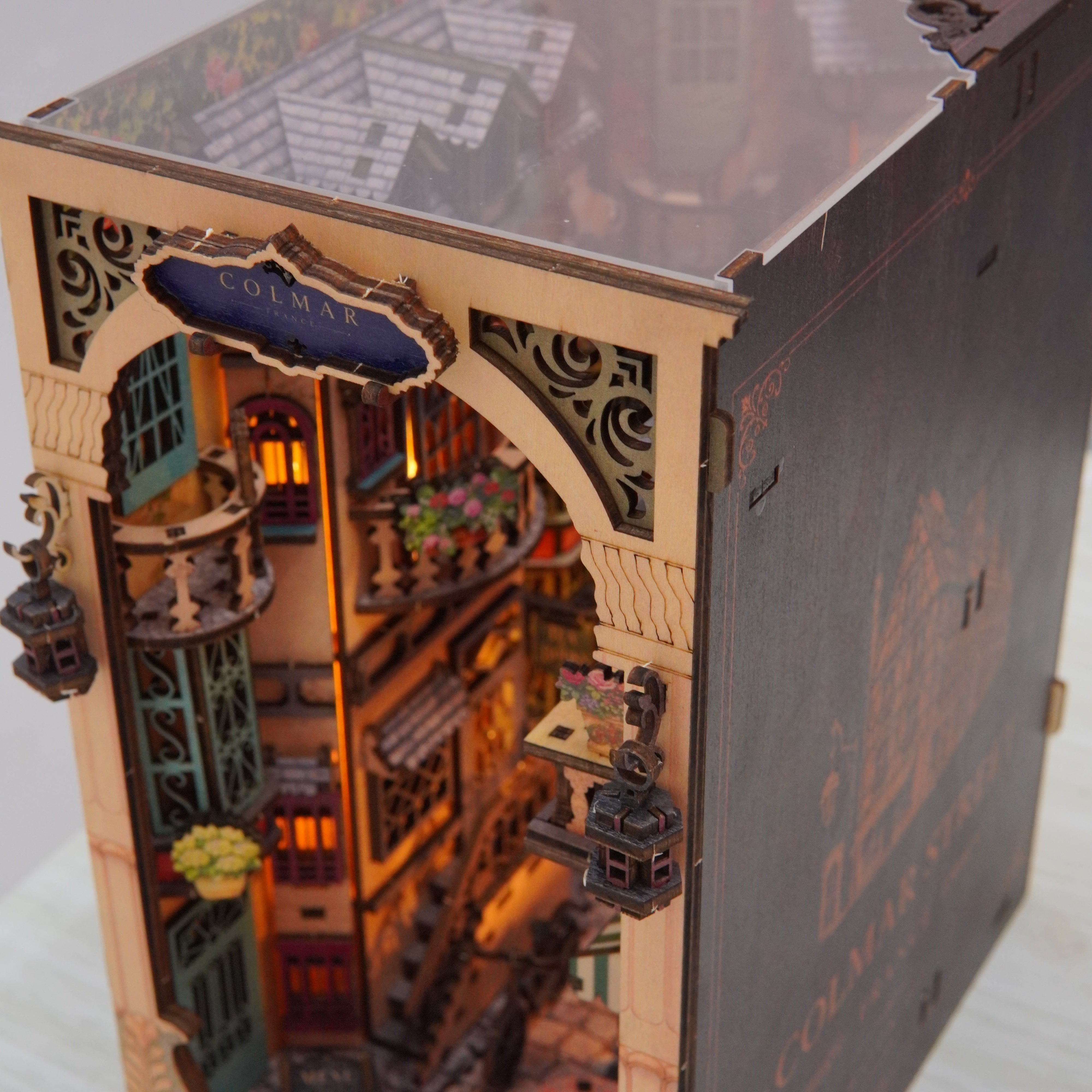 Halom Colmar Street DIY Book Nook Kit with LED – French Old Town Bookshelf Insert