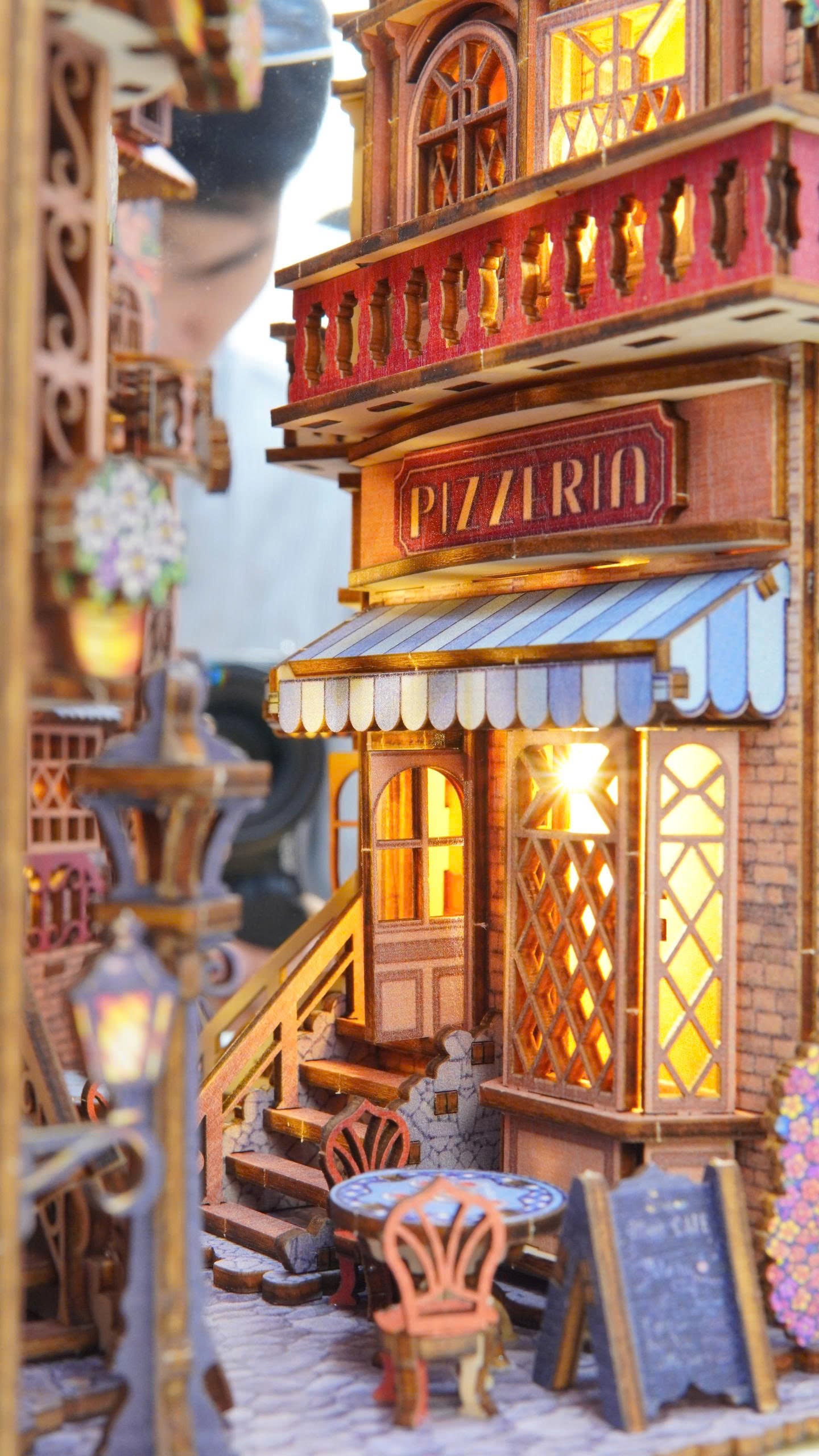 Halom European Alley DIY Book Nook Kit