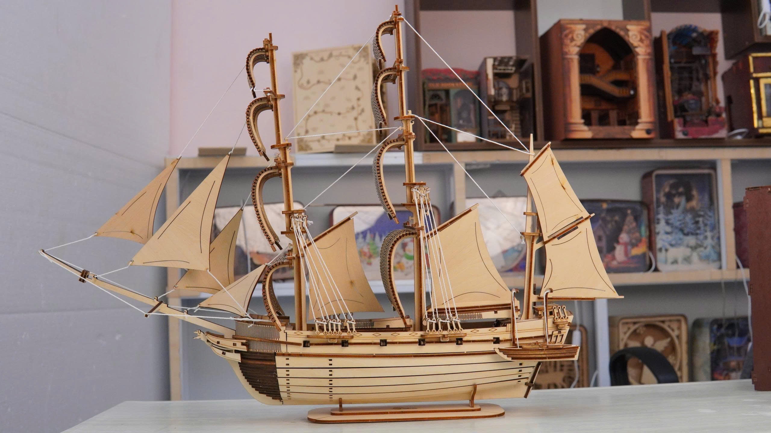 Halom Mariner Sailing Ship DIY Wooden Model Kit